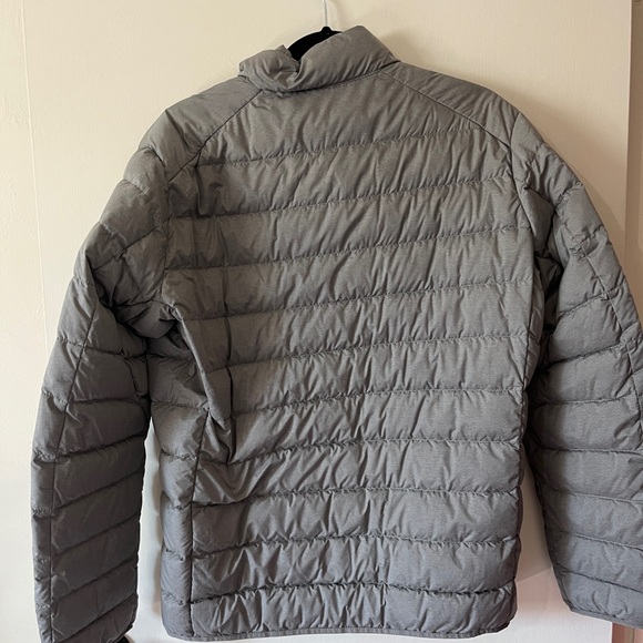 Uniqlo Ultra Light Down Jacket in Silver Gray - Picture 4 of 4